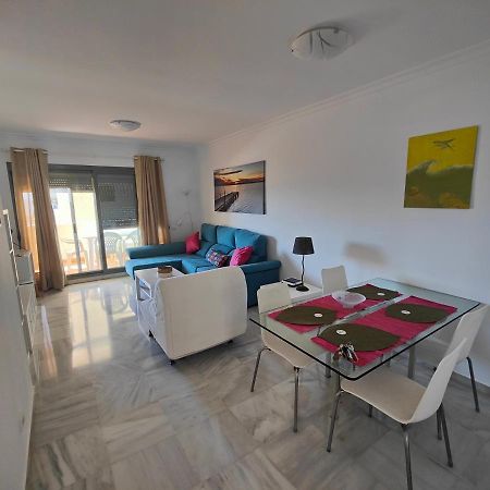 Apartamento Cerca De La Playa Con Piscina Fuengirola Luaran gambar