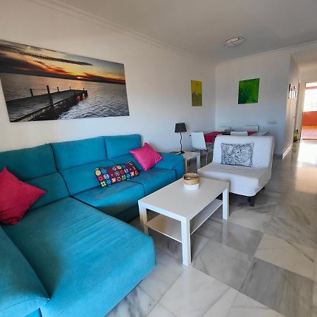 Apartamento Cerca De La Playa Con Piscina Fuengirola Luaran gambar