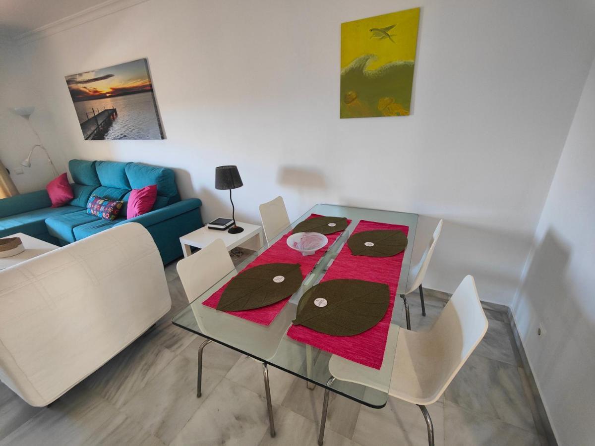 Apartamento Cerca De La Playa Con Piscina Fuengirola Luaran gambar